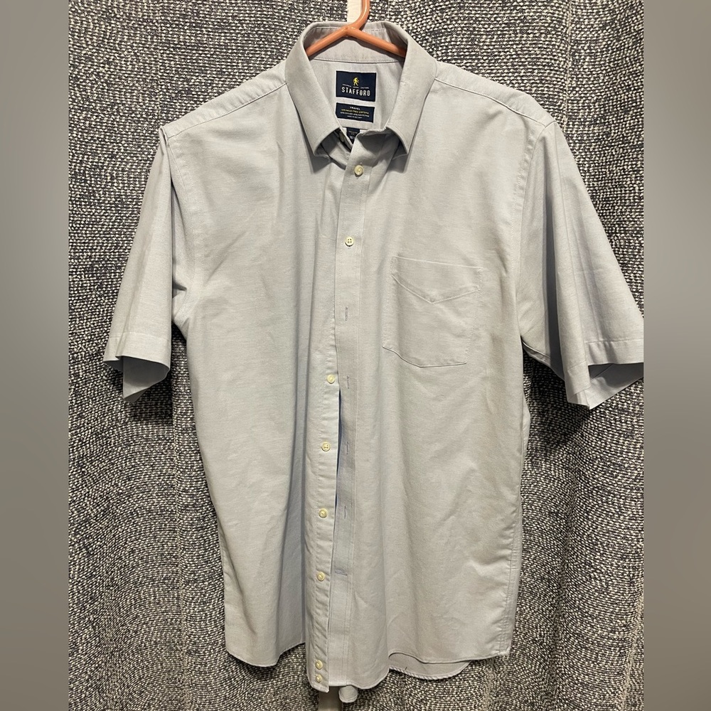 Stafford Short Sleeve Dress Shirt